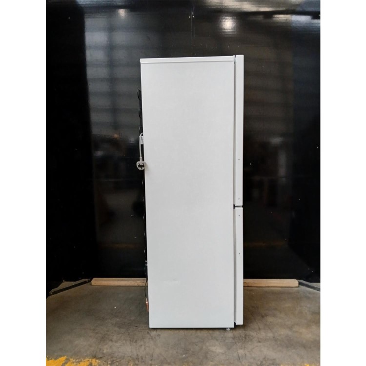 GRADE A2 - Indesit 229 Litre 60/40 Freestanding Fridge Freezer - White