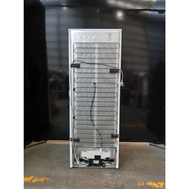GRADE A2 - Indesit 229 Litre 60/40 Freestanding Fridge Freezer - White