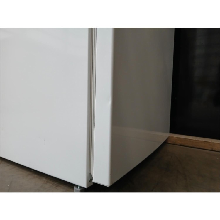 GRADE A2 - Indesit 229 Litre 60/40 Freestanding Fridge Freezer - White