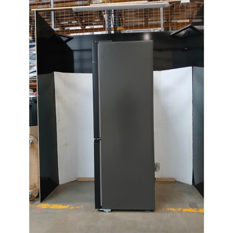 GRADE A2 - LG 600 Litre Side-by-Side American Fridge Freezer - Black