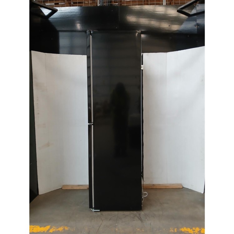 GRADE A2 - Indesit 287 Litre 50/50 Freestanding Fridge Freezer - Black