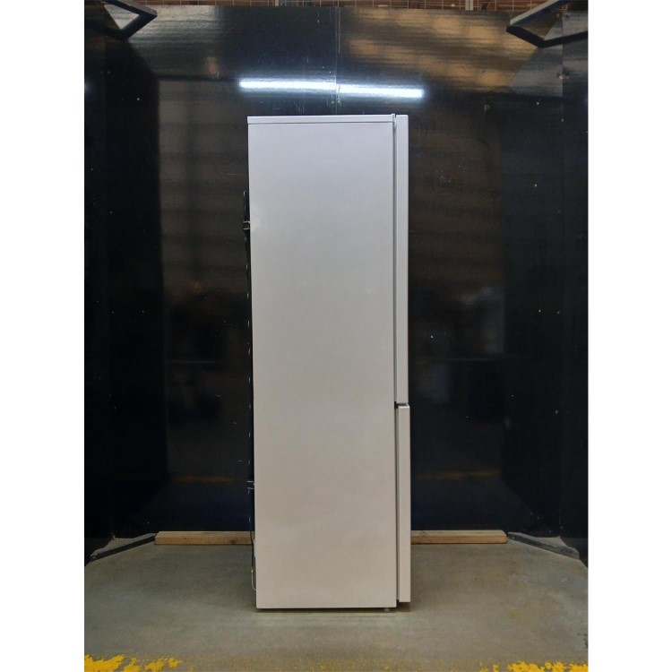 GRADE A2 - Beko 262 Litre 60/40 Freestanding Fridge Freezer - White