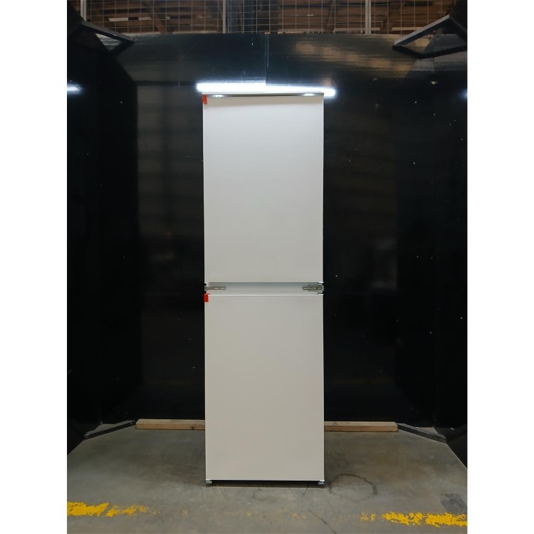 GRADE A2 - AEG 5000 Series 267 Litre 50/50 Integrated Fridge Freezer