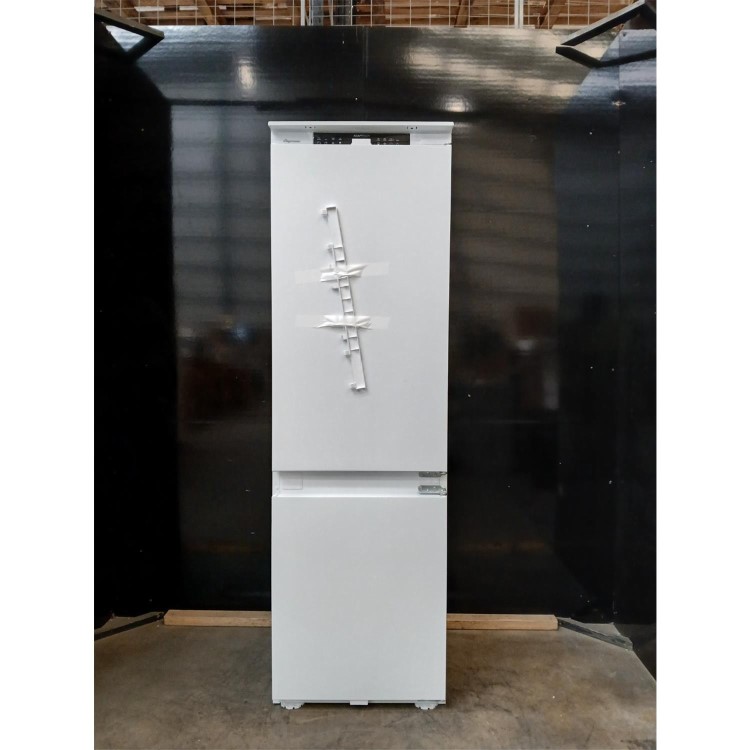 Refurbished Fridgemaster 252 Litre 70/30 Integrated Fridge Freezer - White