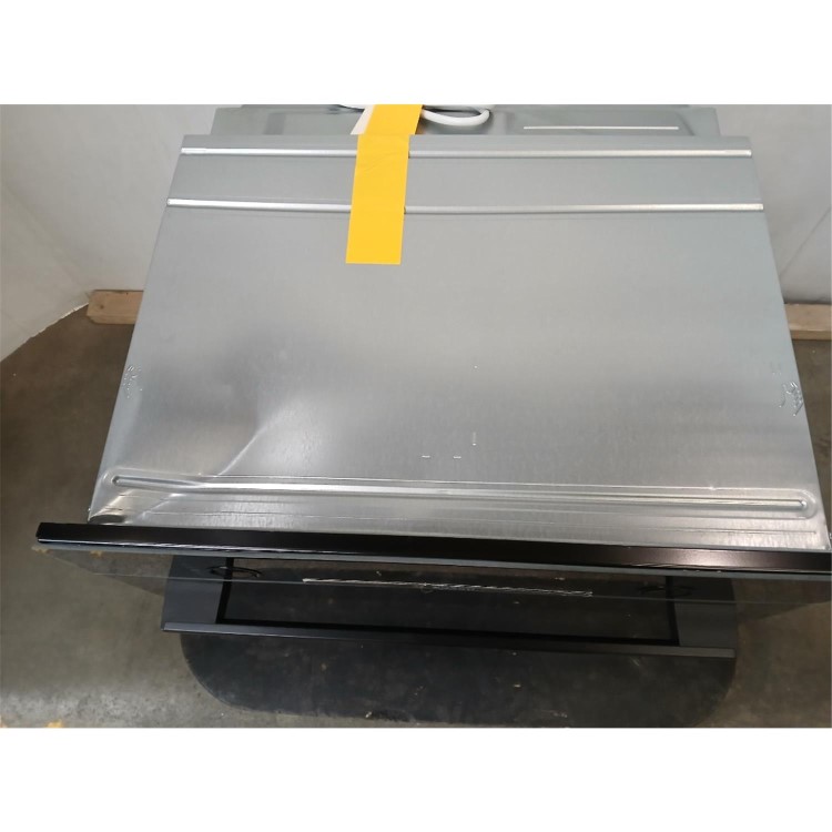 GRADE A2 - Bosch Series 4 HQA534BB3B Electric Single Oven - Black  