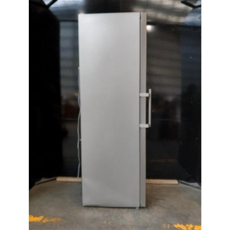 GRADE A2 - AEG 7000 Series 390 Litre Freestanding Fridge - Stainless Steel