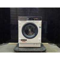 GRADE A2 - AEG 7000 Series ProSteam 8KG 1600rpm Integrated Washing Machine - White
