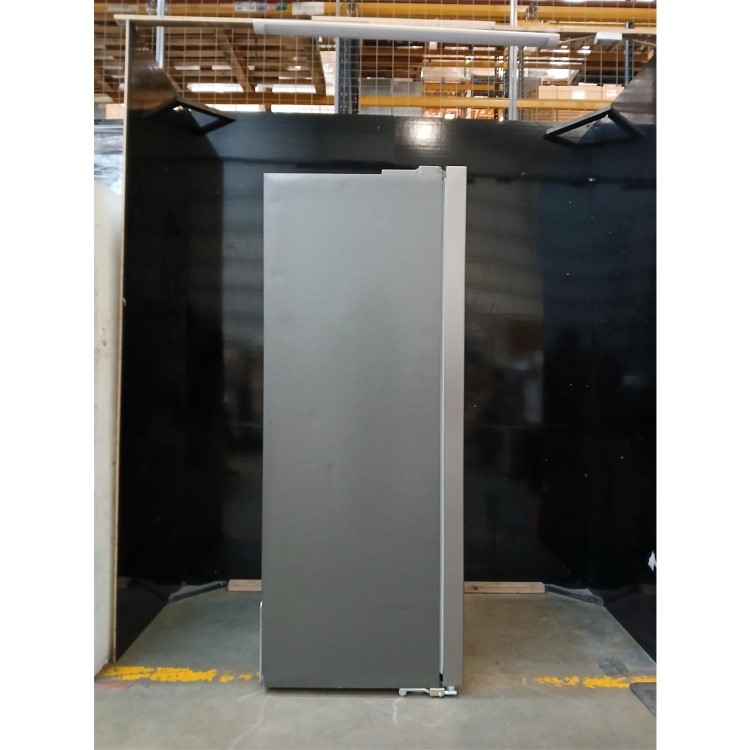 GRADE A2 - Hotpoint 593 Litre Side-By-Side American Fridge Freezer - Stainless Steel