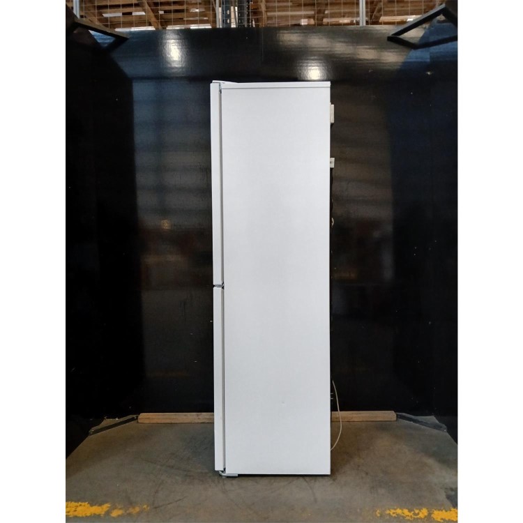GRADE A2 - Beko 268 Litre 50/50 Freestanding Fridge Freezer with Water Dispenser - White