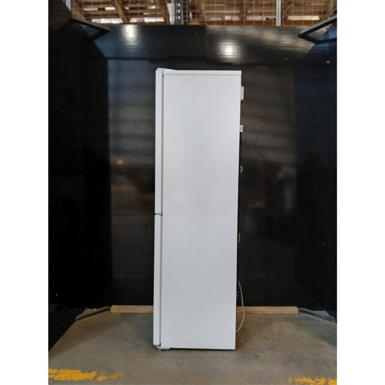 GRADE A2 - Beko 268 Litre 50/50 Freestanding Fridge Freezer with Water Dispenser - White