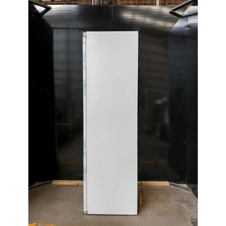 GRADE A2 - Haier Series 6 316 Litre Integrated In-Column Fridge