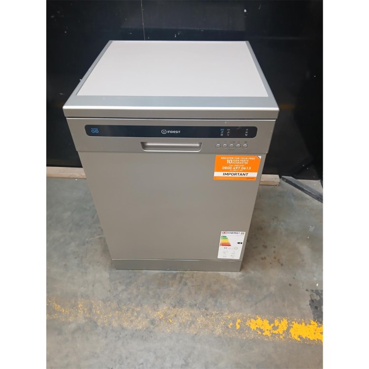 GRADE A2 - Indesit Push&Go Freestanding Dishwasher - Silver