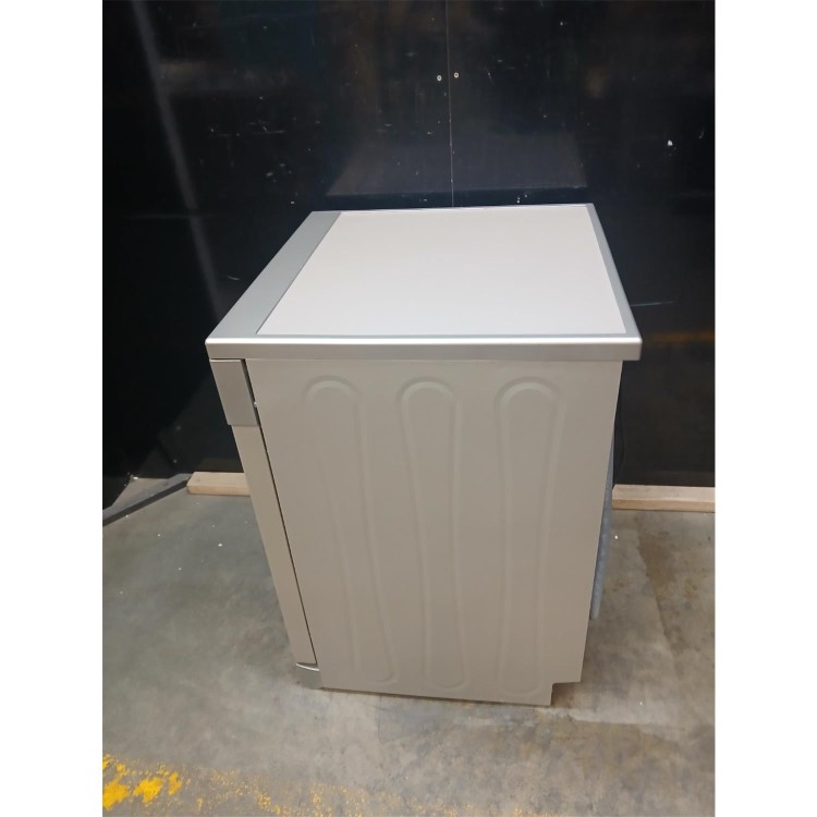GRADE A2 - Indesit Push&Go Freestanding Dishwasher - Silver