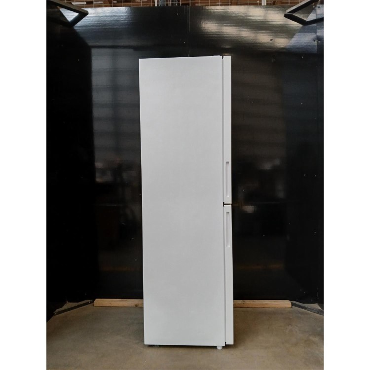 GRADE A2 - electriQ 254 Litres 50/50 Freestanding Fridge Freezer - White