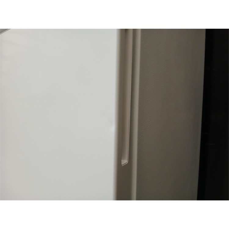 GRADE A2 - electriQ 254 Litres 50/50 Freestanding Fridge Freezer - White