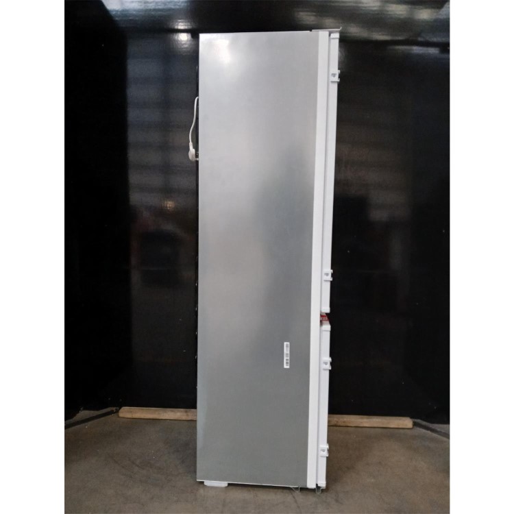 GRADE A2 - AEG 6000 Series 271 Litre 177cm 70/30 Integrated Fridge Freezer with Sliding Door Hinge