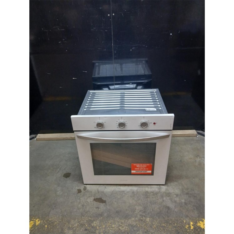 GRADE A3 - Indesit IO232HW Electric Conventional Single Oven - White   