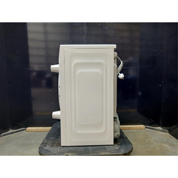 Refurbished Beko DTIKP81131W 8kg Integrated Heat Pump Tumble Dryer - White