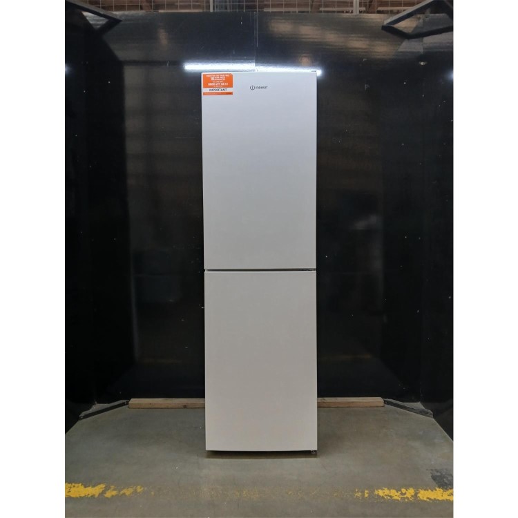 Refurbished Indesit 287 Litre 50/50 Freestanding Fridge Freezer - White