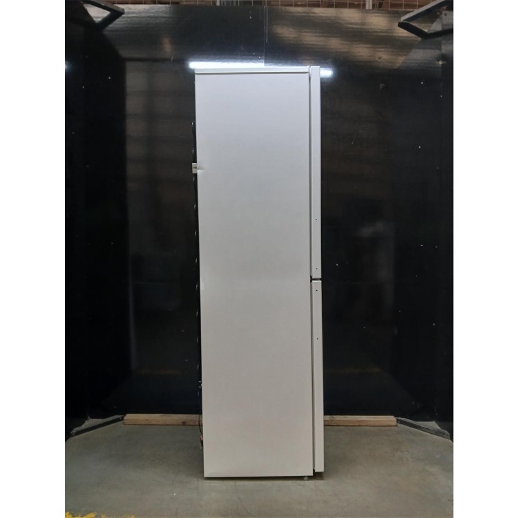 Refurbished Indesit 287 Litre 50/50 Freestanding Fridge Freezer - White