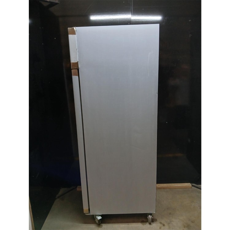 GRADE A3 - Hamoki GN600TN Single Door Upright Fridge - 600 Ltr, Ventilated Cooling