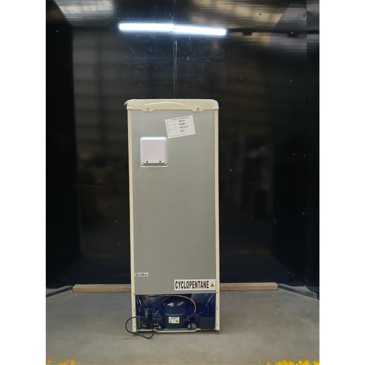GRADE A2 - electriQ 153 Litre 60/40 Retro Freestanding Fridge Freezer - Cream Total No Frost