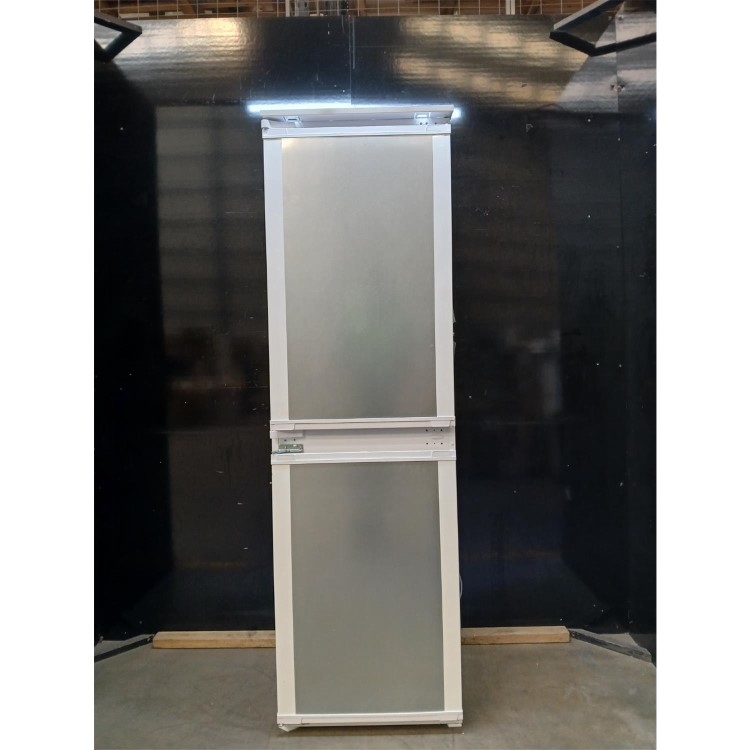 Refurbished Indesit KINH1261B4UK 254 Litre 178cm 50/50 Integrated Fridge Freezer with Sliding Door Hinge