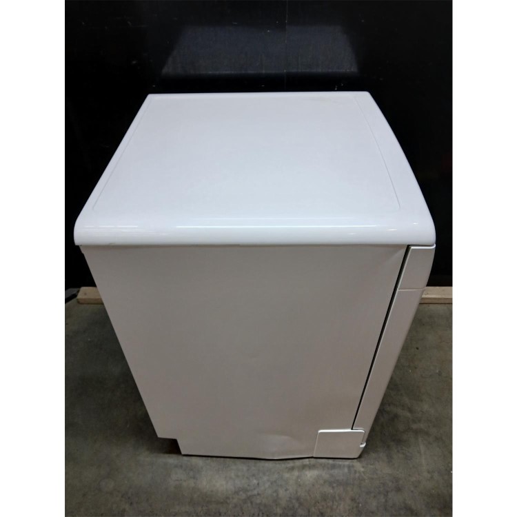 GRADE A2 - Indesit Fast&Clean Freestanding Dishwasher - Push&Go White