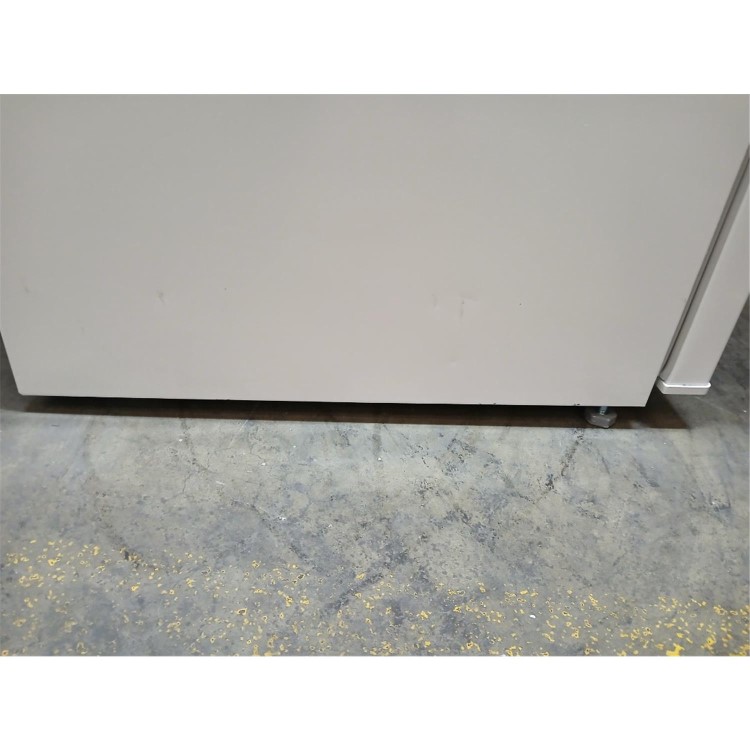 GRADE A2 - Hotpoint 270 Litre 50/50 Freestanding Fridge Freezer - White