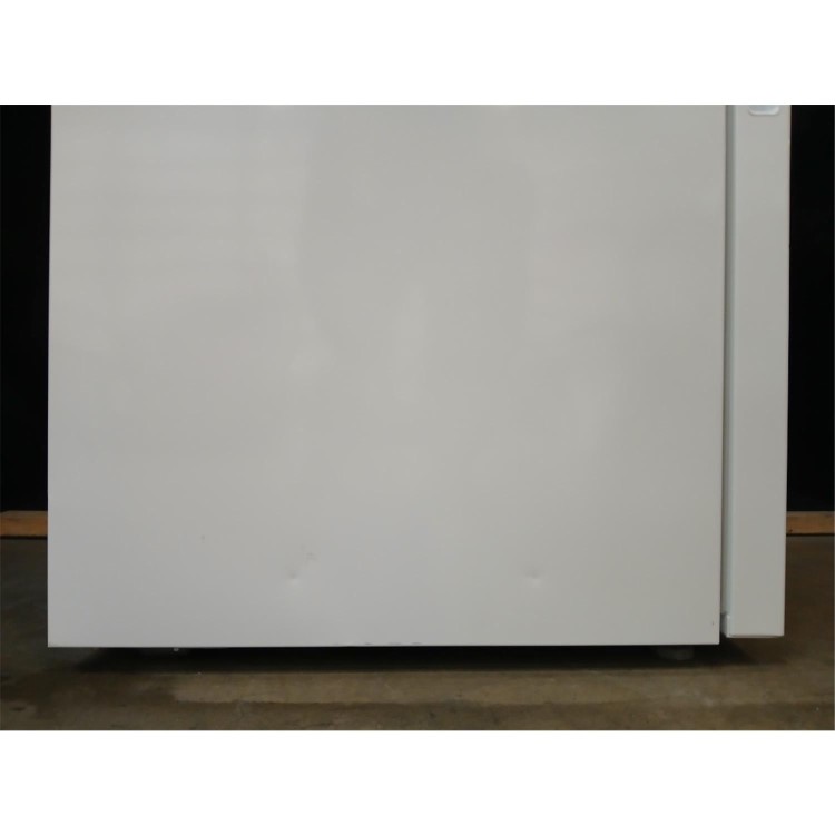 GRADE A2 - Hotpoint 355 Litre 70/30 Freestanding Fridge Freezer - White