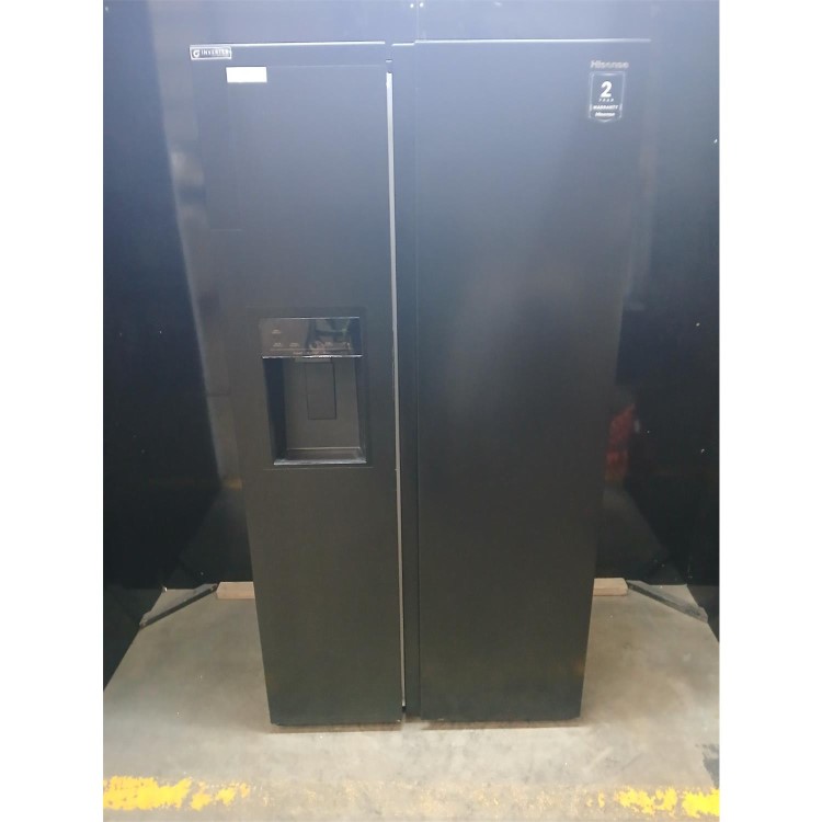 GRADE A2 - Hisense PureFlat 528 Litre Side-By-Side American Fridge Freezer - Black