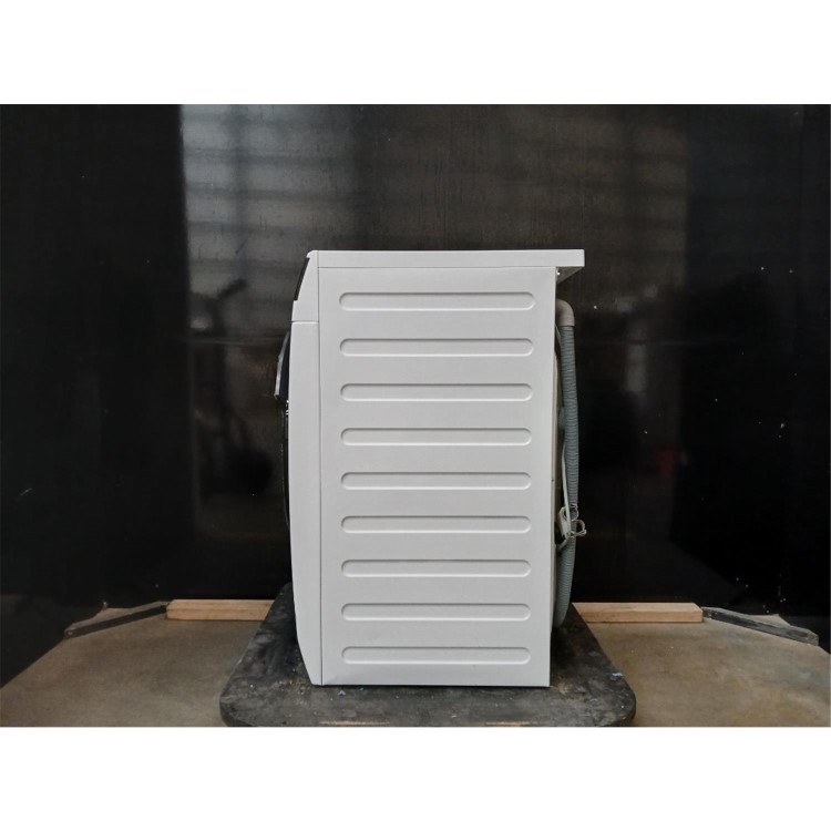 GRADE A2 - AEG 9000 series AbsoluteCare Plus 8kg 1400rpm Washing machine - White