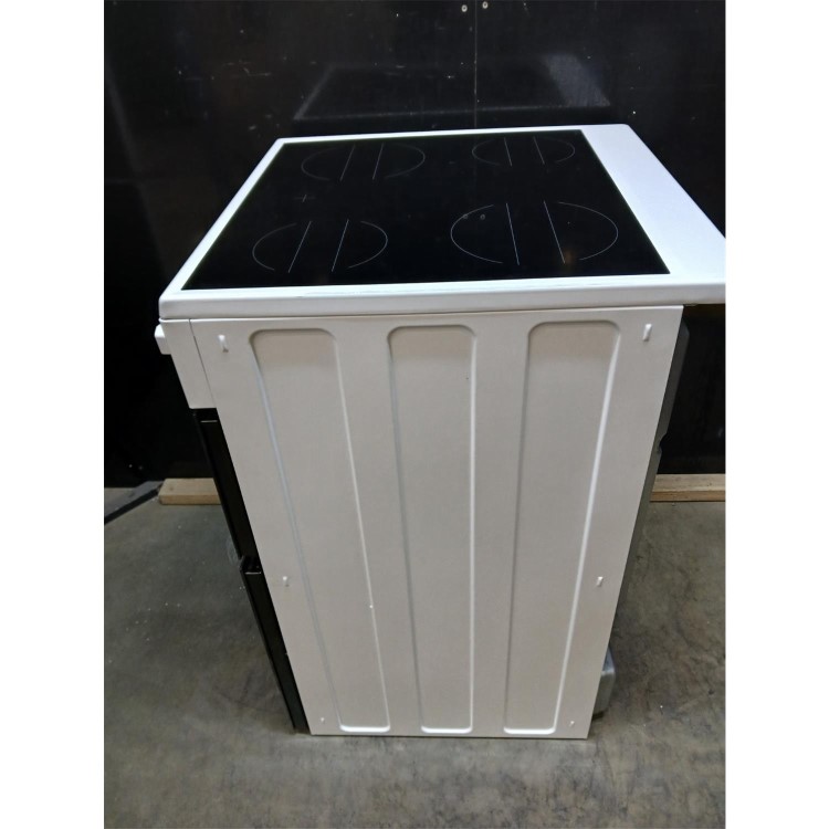 Refurbished Hotpoint 60cm Electric Cooker - White
