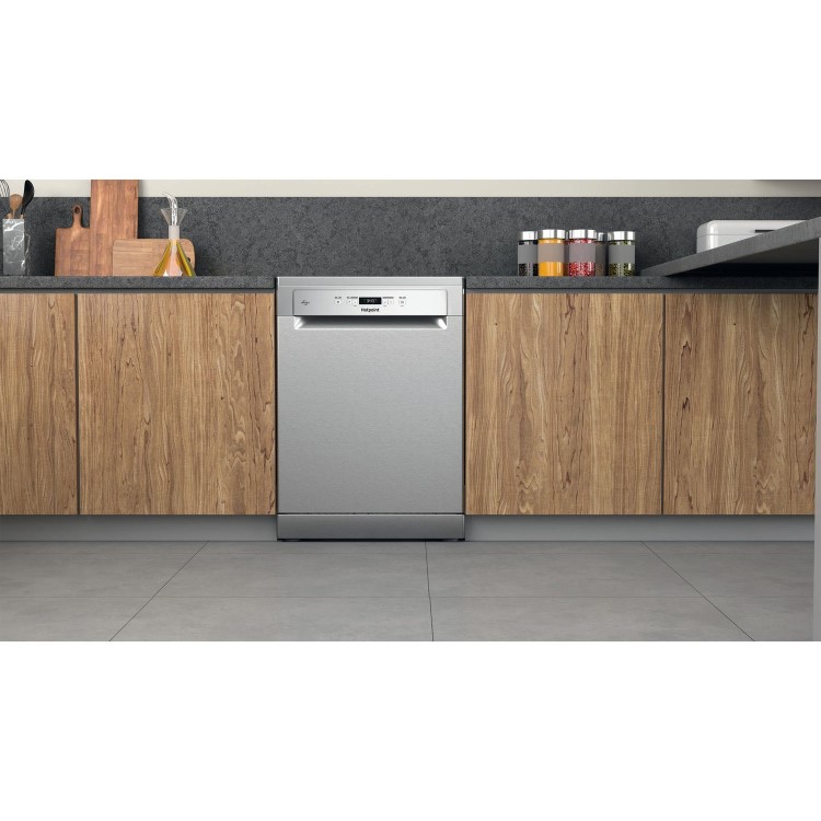 Hotpoint ActiveDry Freestanding Dishwasher - C-Rated Stainless Steel