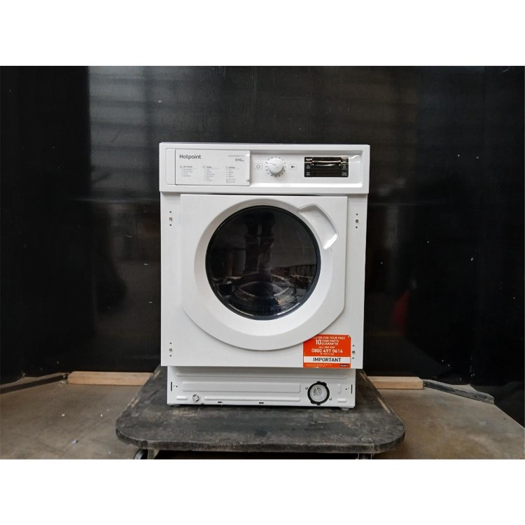GRADE A2 - Hotpoint Anti-Stain 9kg Wash 6kg Dry 1400rpm Integrated Washer Dryer  - White