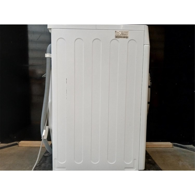GRADE A2 - LG Series 4 AI Direct Drive 10kg 1400rpm Washing Machine - White