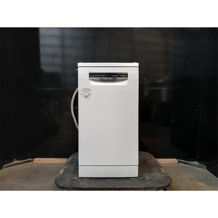 Refurbished Bosch Series 4 Freestanding Slimline Dishwasher - White