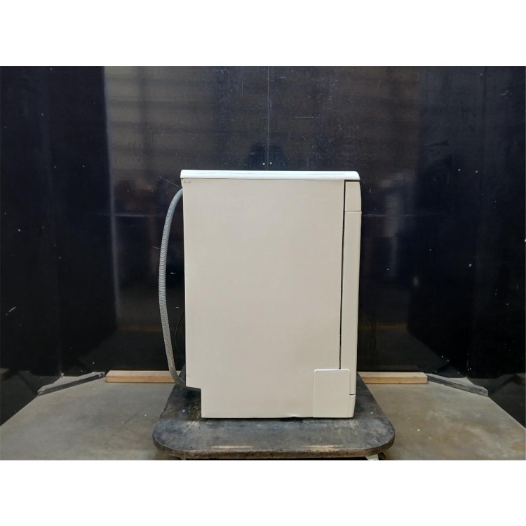 GRADE A2 - Indesit Push&Go Freestanding Slimline Dishwasher - D-Rated, White