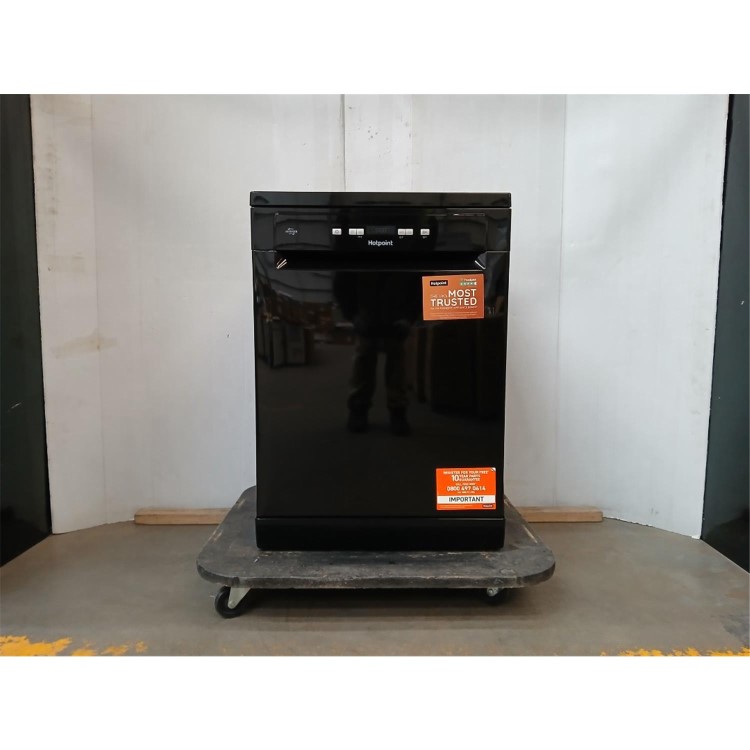 GRADE A2 - Hotpoint Freestanding Full Size Dishwasher - ActiveDry Black