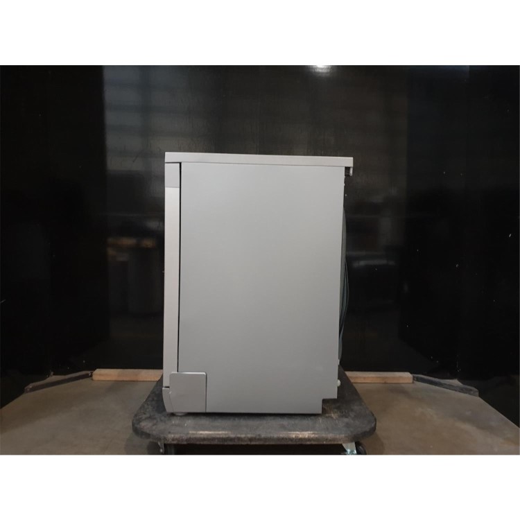GRADE A2 - Hotpoint Maxi Space Freestanding Dishwasher - C-Rated, Silver