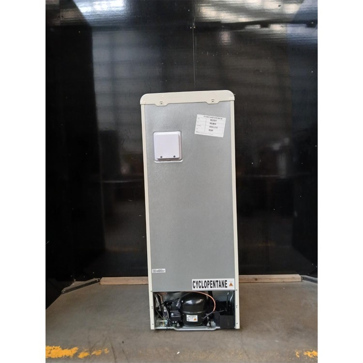 GRADE A2 - electriQ 153 Litre 60/40 Retro Freestanding Fridge Freezer - Cream Total No Frost
