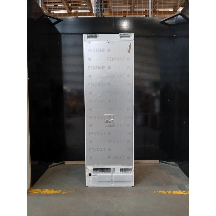 Refurbished Miele 330 Litre 60/40 Freestanding Fridge Freezer - White