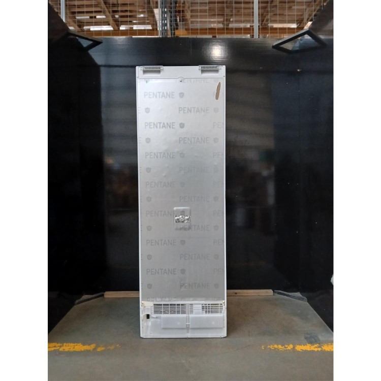 Refurbished Miele 330 Litre 60/40 Freestanding Fridge Freezer - White