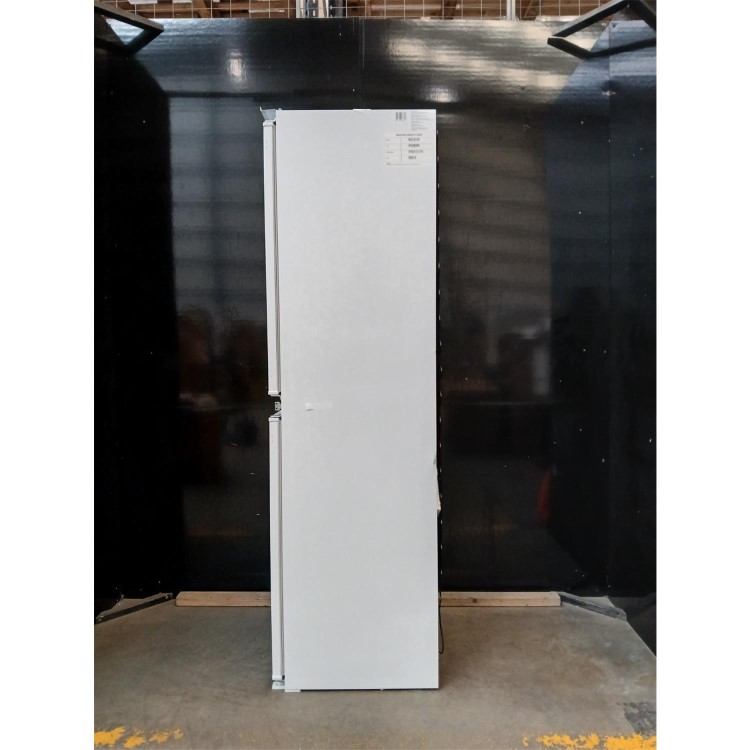 Refurbished Hisense 233 Litre 177cm 50/50 Integrated Fridge Freezer with Sliding Door Hinge