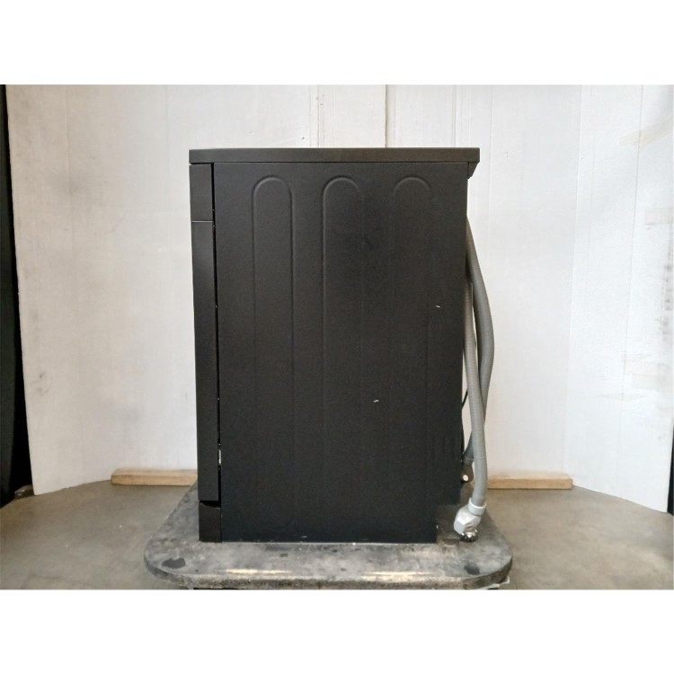 GRADE A2 - Hisense Hi6 Freestanding Dishwasher - Inverter Motor A-Rated Black