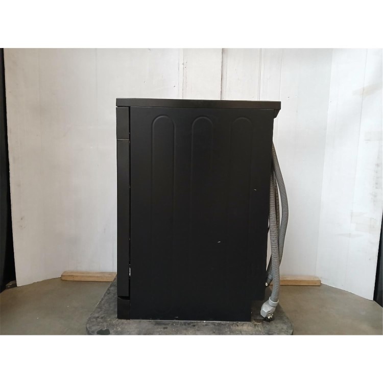 GRADE A2 - Hisense Hi6 Freestanding Dishwasher - Inverter Motor A-Rated Black