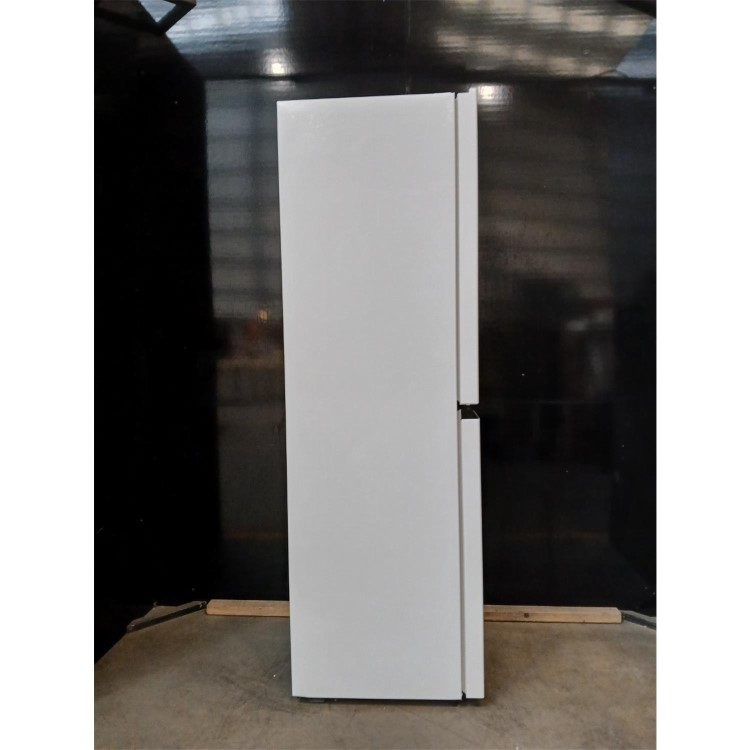 GRADE A2 - Fridgemaster 252 Litre 50/50 Freestanding Fridge Freezer - White