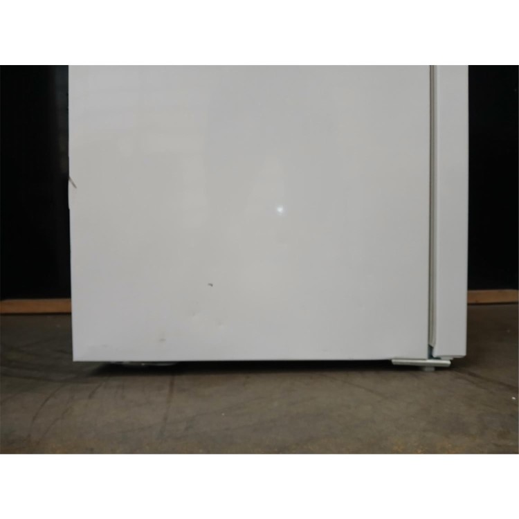 GRADE A2 - Indesit 256 Litre Freestanding Freezer - White