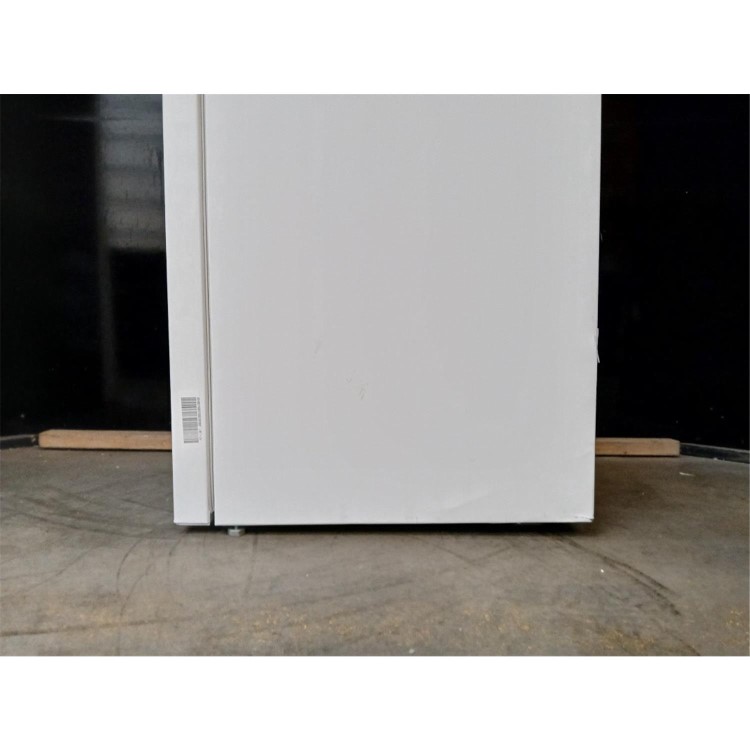 GRADE A2 - Indesit 256 Litre Freestanding Freezer - White