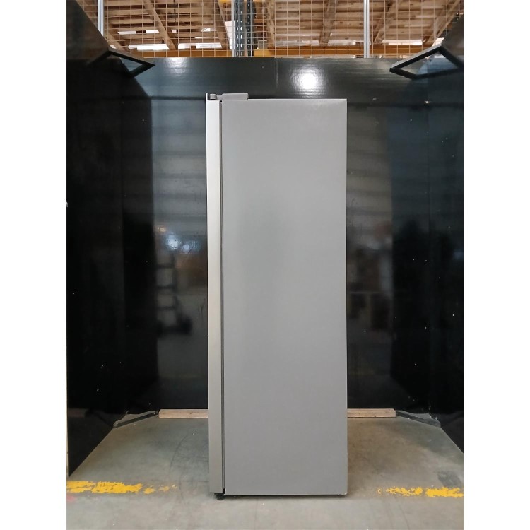 GRADE A2 - Hisense PureFlat 541 Litre Side-by-Side American Fridge Freezer - Silver